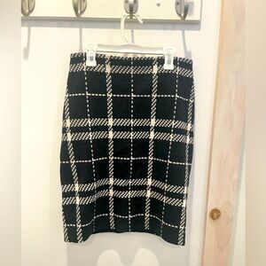 Michael Tyler Size 2 Black and White Pencil Skirt Stretch